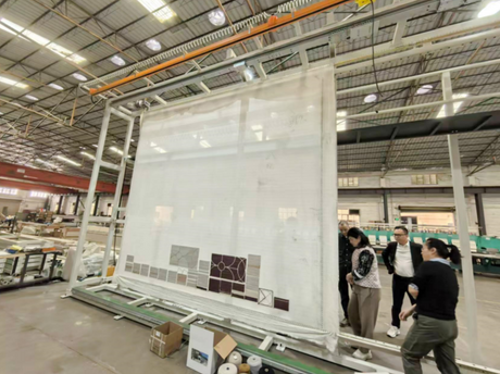 Indonesian Clients Tour MIXC Robotic Tufting Factory.png