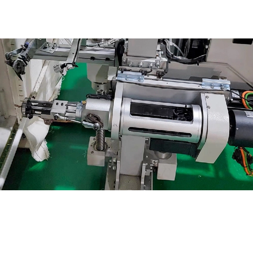 robotic tufting machine 